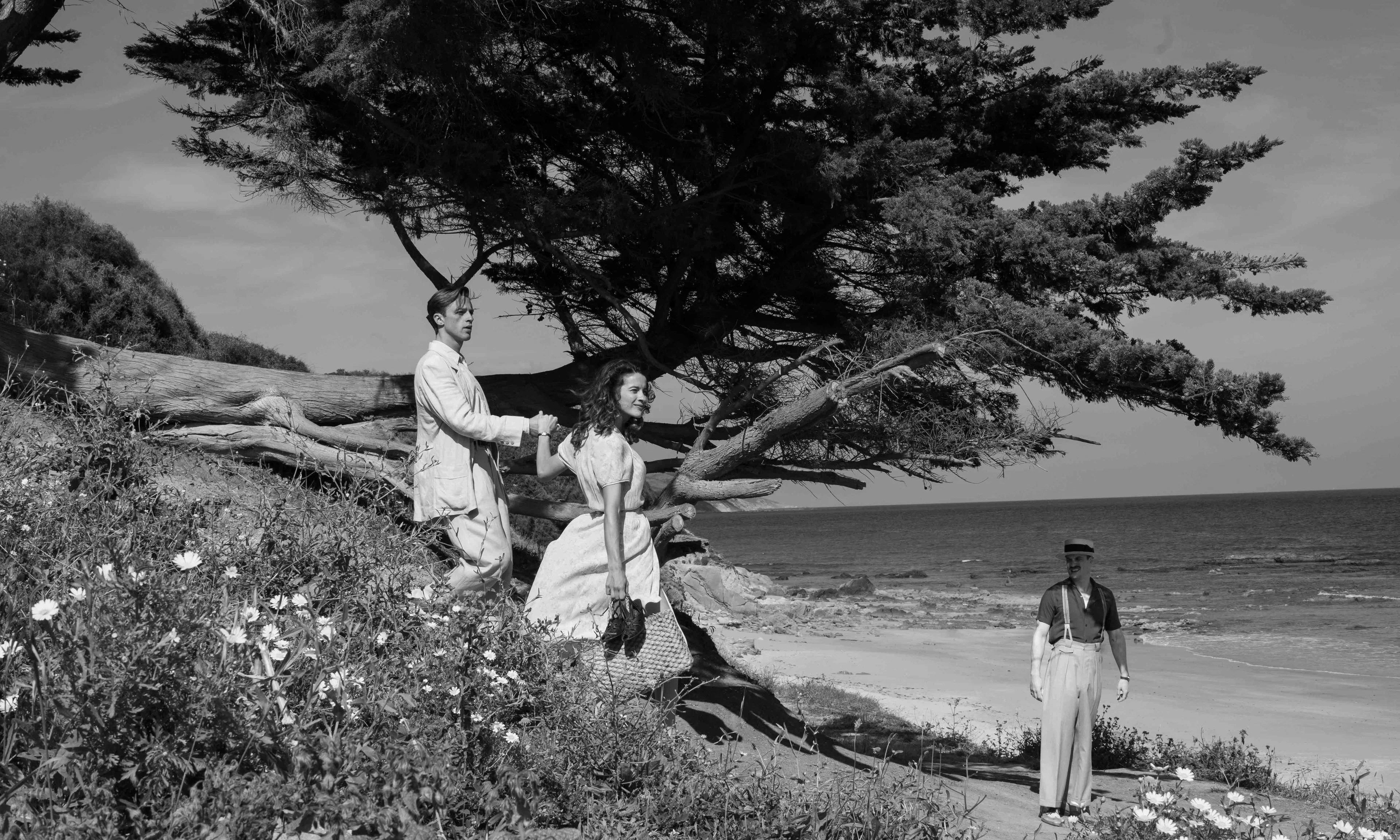 Кадр из фильма «Посторонний»
kinopoisk.ru