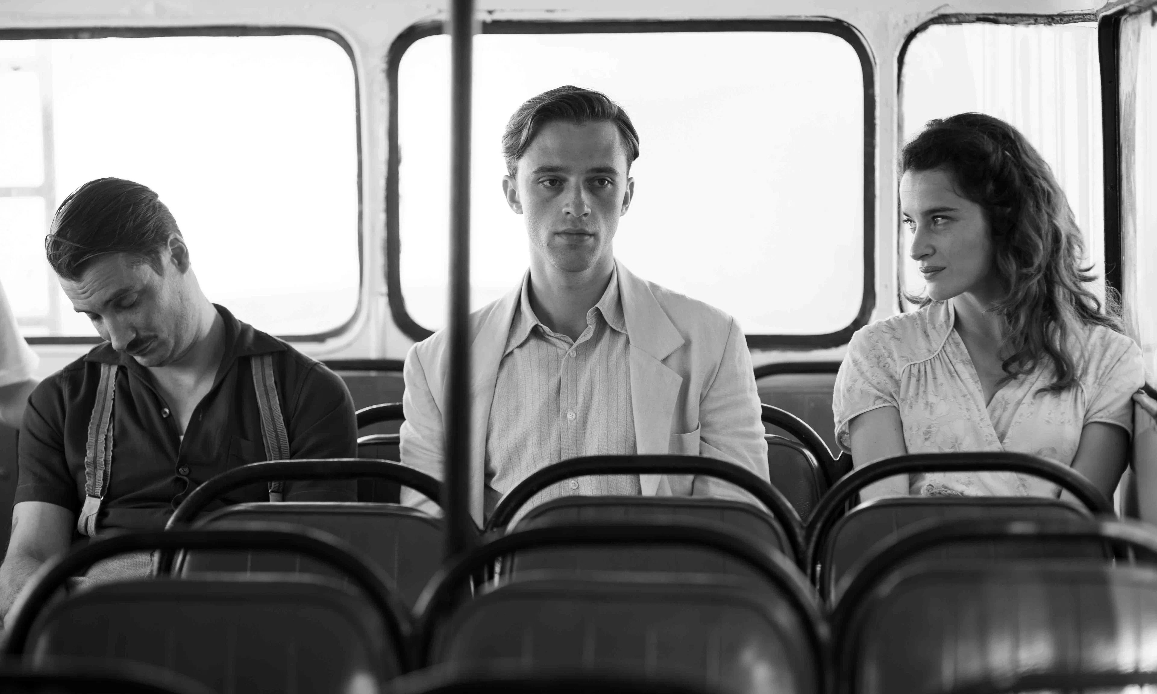 Обложка статьи «Посторонний»: как Франсуа Озон попытался экранизировать Альбера Камю (но не вышло)