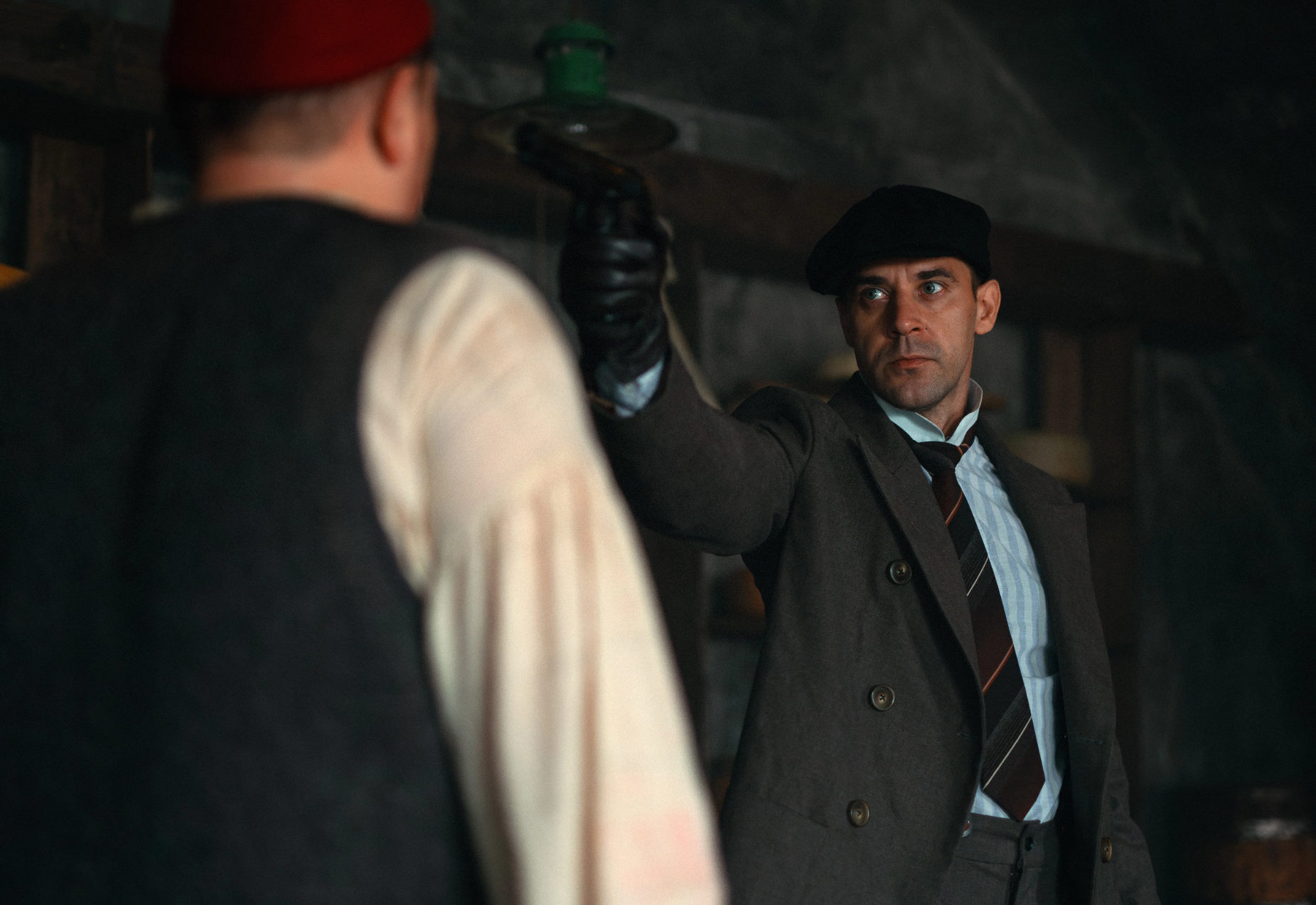 Обложка статьи «Константинополь»: очередное детище Института развития интернета, на этот раз об ужасах эмиграции